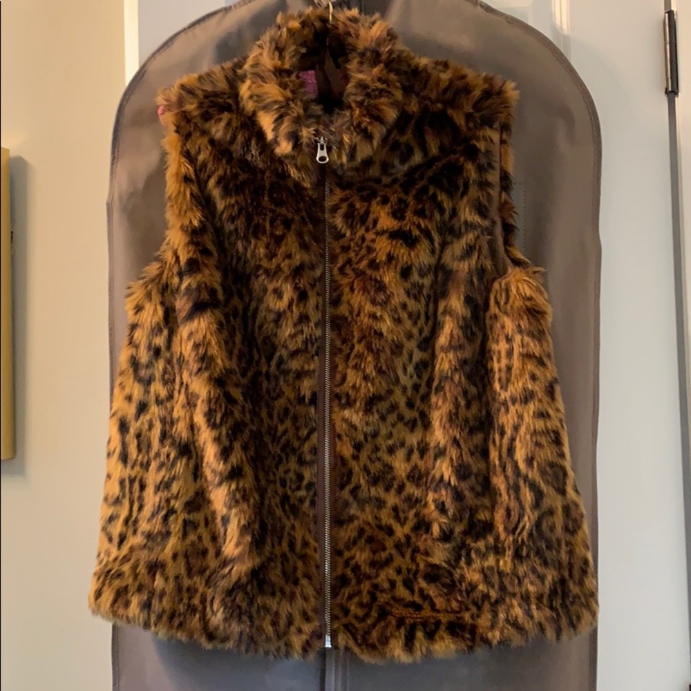 J. Crew animal print faux fur collared vest Sz S